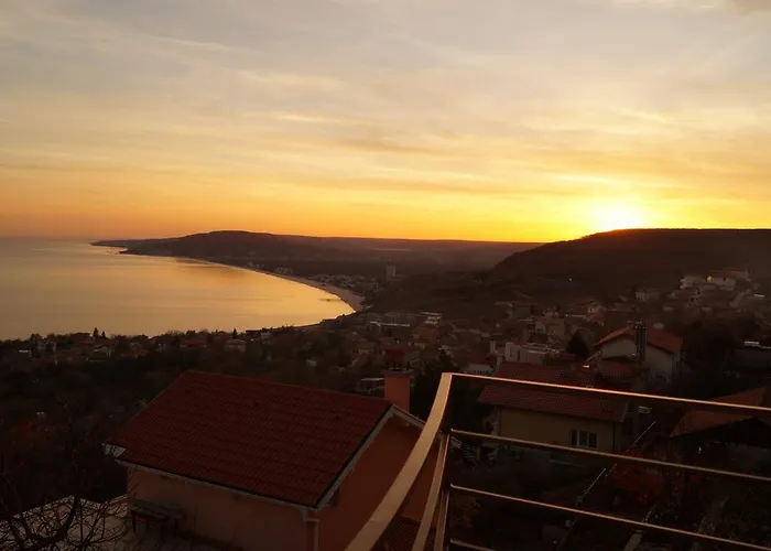 Sunshine Apartment *