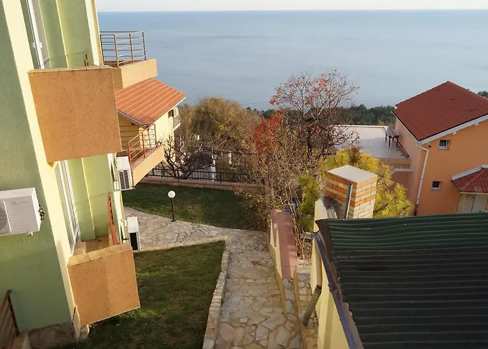 Sunshine Apartment *